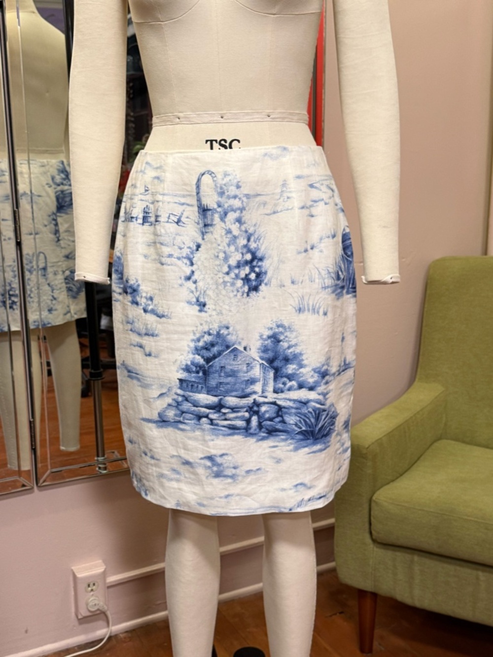 Talbots Petite Toile Irish Linen Pencil Skirt, White and Blue, Size 4